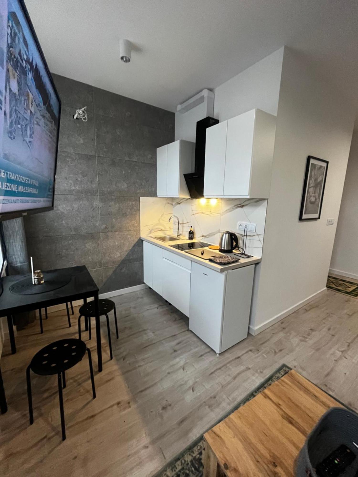 Apartamenty Dbrw Jezyce Poznań Exterior foto